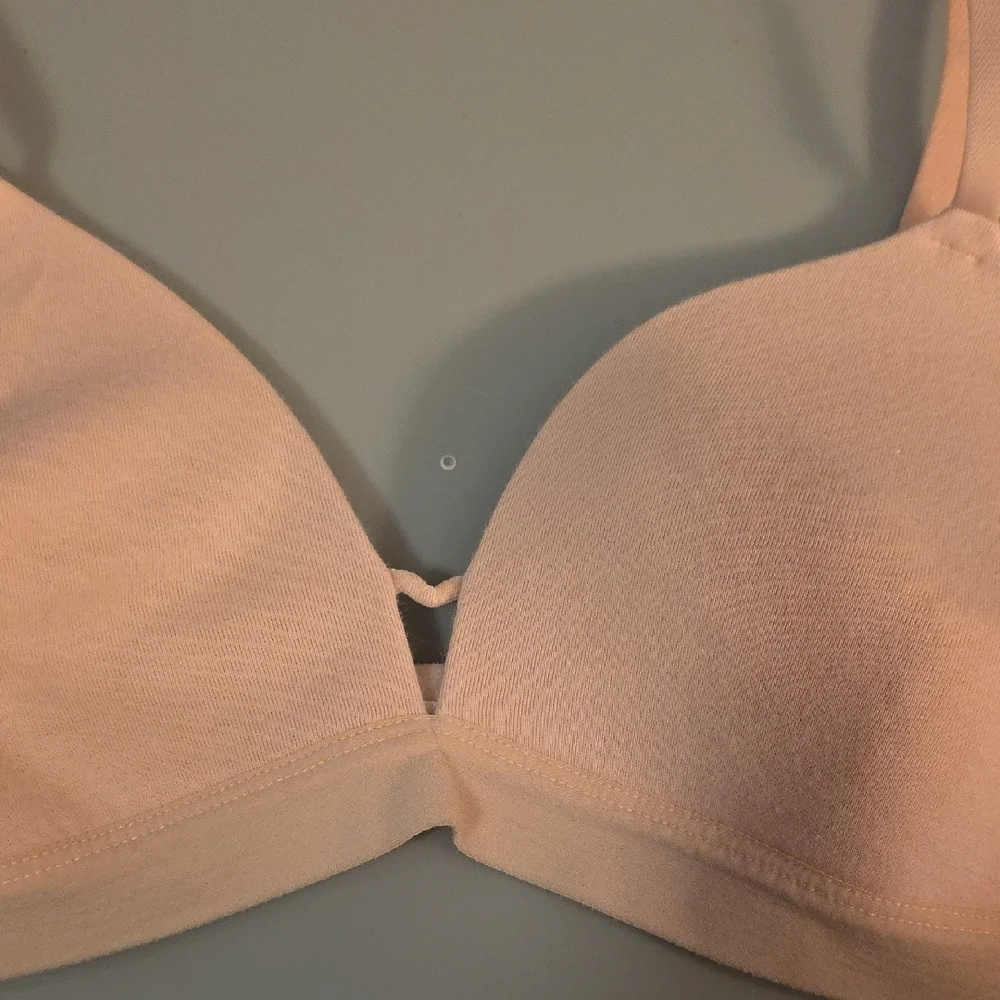 (J15) Women's Cream Auden Bralette Size 34B - Picture 2 of 4